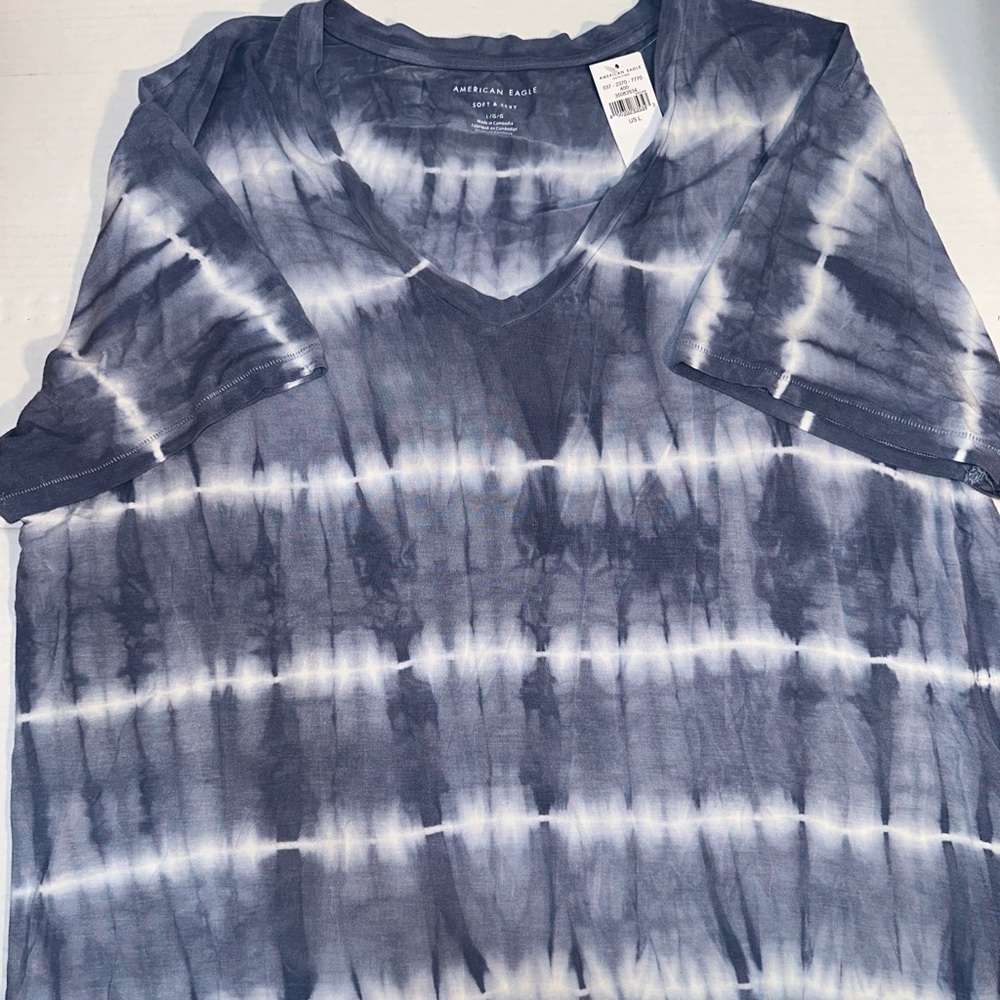 American Eagle Outfitters women's blue Tie-Dye Tee